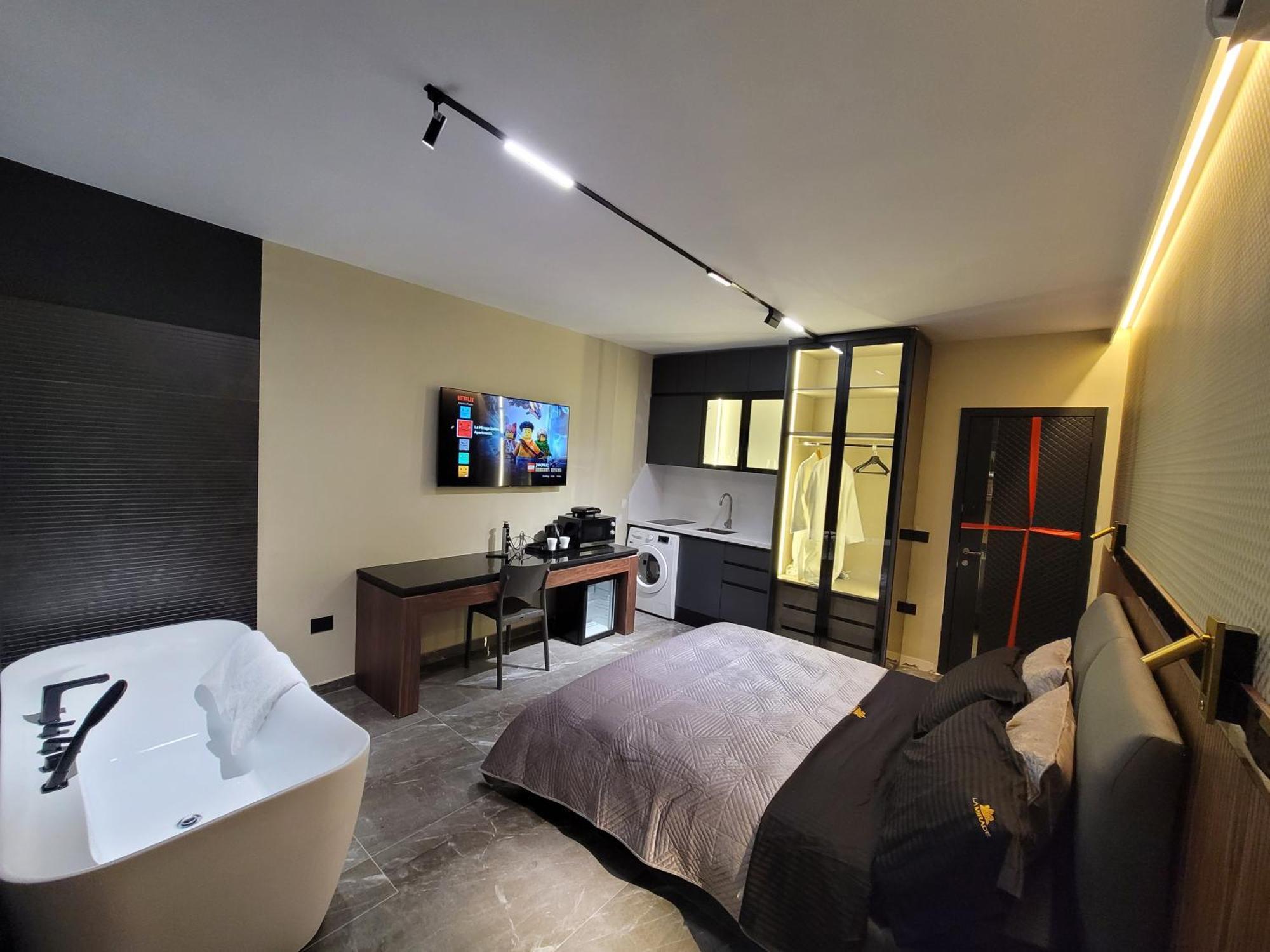 טיראנה La Mirage Suites & Apartments מראה חיצוני תמונה