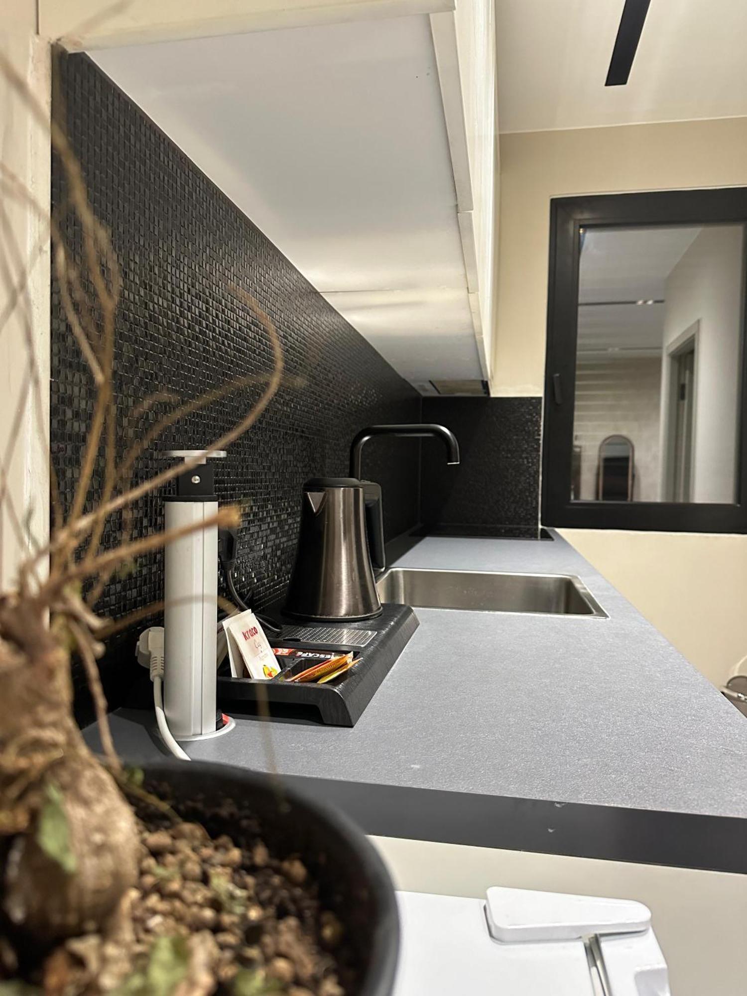 טיראנה La Mirage Suites & Apartments מראה חיצוני תמונה