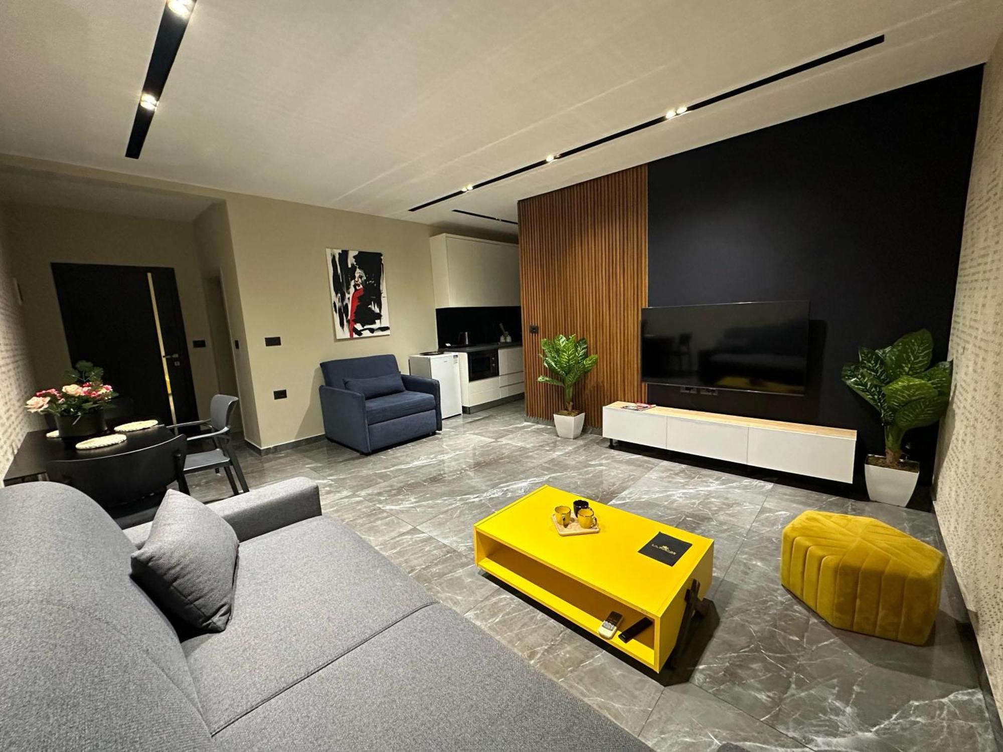 טיראנה La Mirage Suites & Apartments מראה חיצוני תמונה